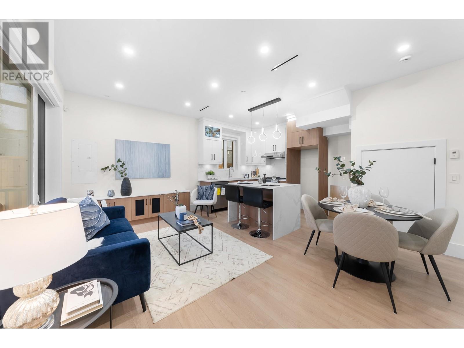 1 7668 MAIN STREETVancouver